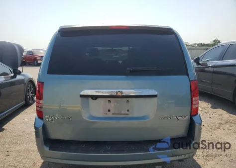 2010 Chrysler Town & Country Touring из США, поврежденный, VIN 2A4RR5DX7AR230038